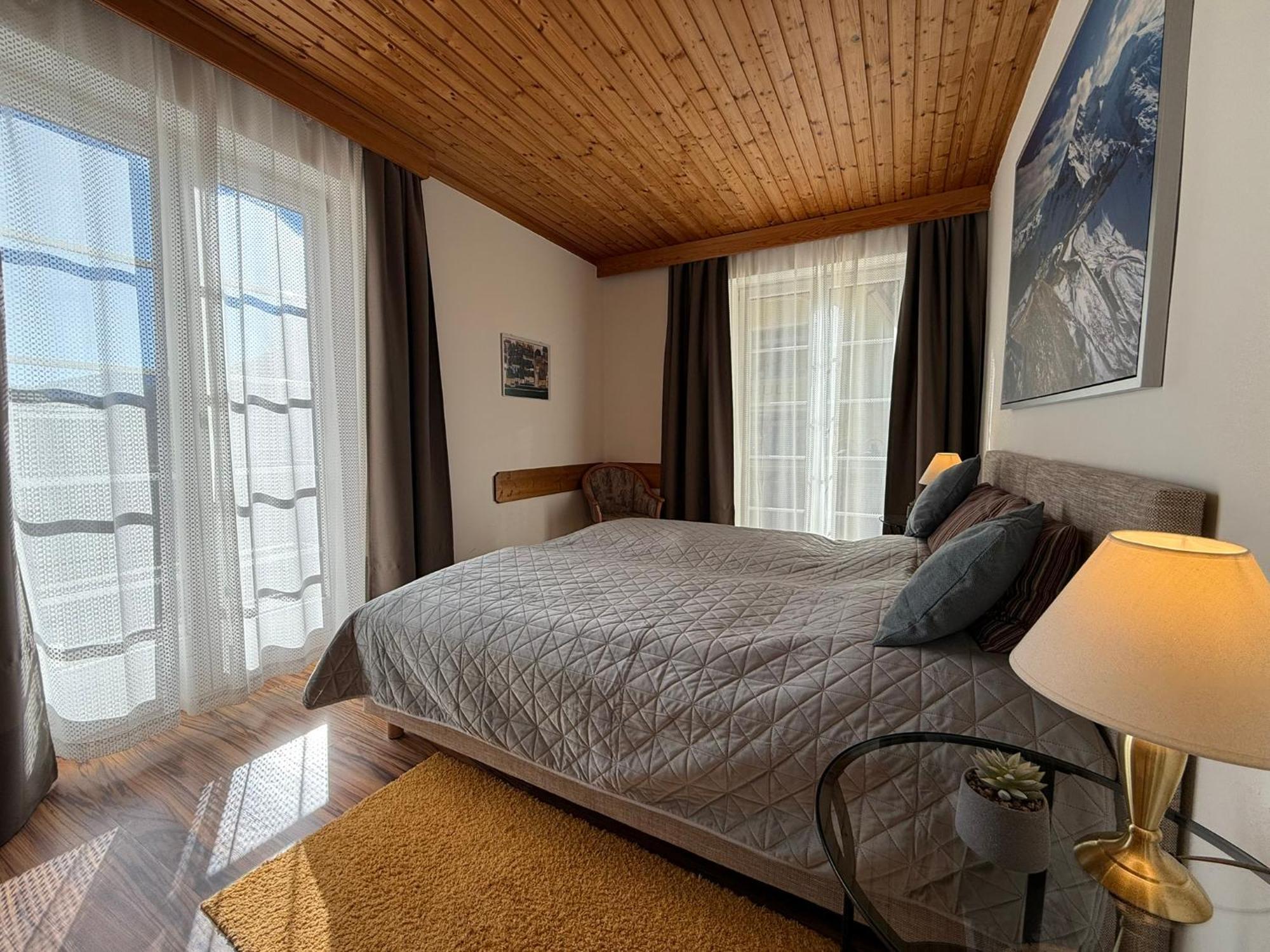 Alpina Appartements Малиниц Стая снимка